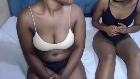 jessyhoneyx online show from February 2, 6:39 pm