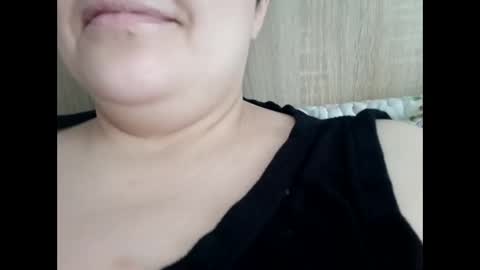 Snapshot of jessyxcuteee chatting on November 30, 8:51 am Jessy online show from November 30, 8:51 am