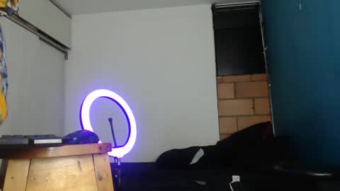 FEMBOY BIGCOCK online show from January 25, 9:47 am