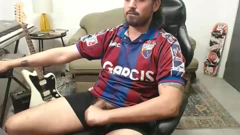 Snapshot of jesuswtf86 chatting on December 18, 1:11 am jesuswtf86 online show from December 18, 1:11 am