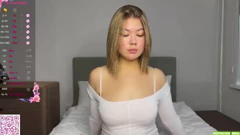 Mona online show from October 10, 4:22 am