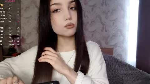 I am Gina ntmu Lets hit 10 Thumbs Up together online show from April 29, 7:56 am