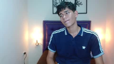 Snapshot of jettdread chatting on February 20, 6:24 pm JETT DREAD online show from February 20, 6:24 pm