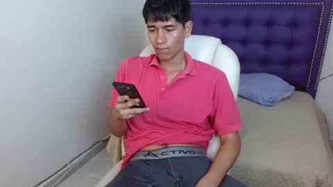 Snapshot of jettdread chatting on February 25, 6:31 pm JETT DREAD online show from February 25, 6:31 pm