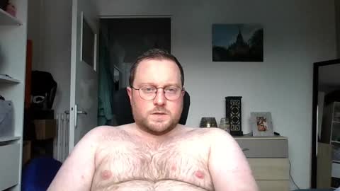 Snapshot of jeuneloup92 chatting on January 31, 4:06 pm jeuneloup92 online show from January 31, 4:06 pm