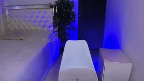 jeus_stanley online show from February 18, 5:03 am