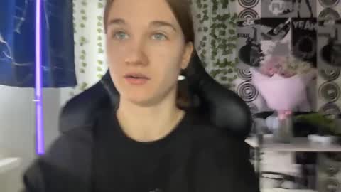 Helgi online show from March 12, 12:11 pm