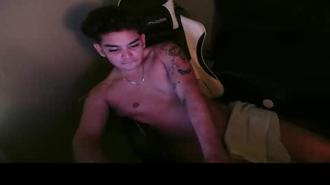 Snapshot of jexrs chatting on October 15, 6:13 am jexrs online show from October 15, 6:13 am