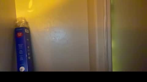 Snapshot of jexrs chatting on December 1, 8:52 am jexrs online show from December 1, 8:52 am