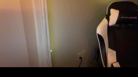 Snapshot of jexrs chatting on December 2, 7:47 am jexrs online show from December 2, 7:47 am