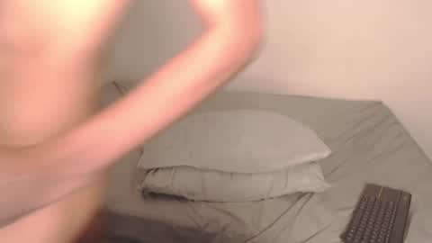 Snapshot of jey_foxx chatting on January 22, 12:16 am jey_foxx online show from January 22, 12:16 am