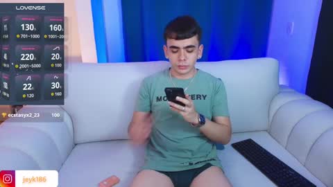 jey keler online show from October 30, 2:13 am