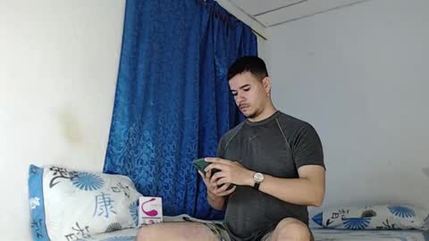 Juan David online show from February 11, 11:10 am