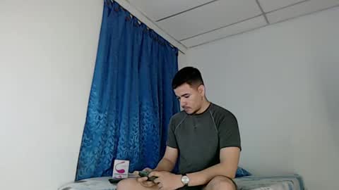 Juan David online show from February 18, 11:19 pm