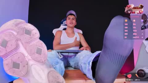 Snapshot of jeyden_camilo chatting on February 15, 12:26 am Jeyden Camilo online show from February 15, 12:26 am