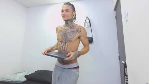 JEYKOB online show from February 25, 5:50 am