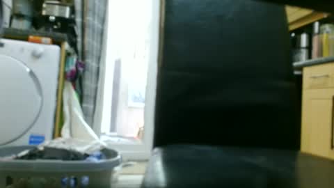 Snapshot of jez619 chatting on October 10, 11:20 am jez619 online show from October 10, 11:20 am