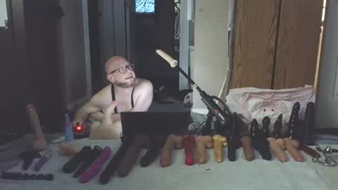 Snapshot of jghosty69 chatting on November 16, 1:28 pm Nasty Cumslut online show from November 16, 1:28 pm