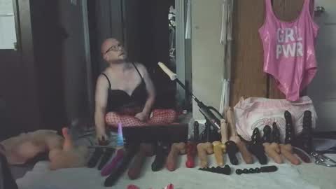 Snapshot of jghosty69 chatting on November 27, 6:04 am Nasty Cumslut online show from November 27, 6:04 am