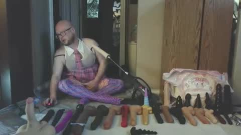 Snapshot of jghosty69 chatting on January 6, 6:22 pm Nasty Cumslut online show from January 6, 6:22 pm