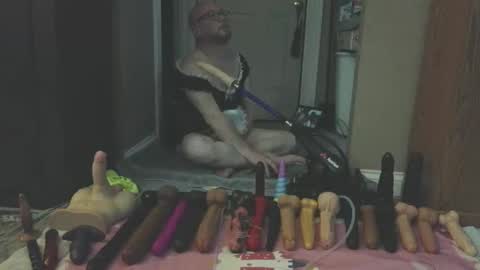 Snapshot of jghosty69 chatting on April 14, 5:19 pm Nasty Cumslut online show from April 14, 5:19 pm