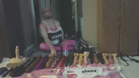 Snapshot of jghosty69 chatting on April 19, 2:00 am Nasty Cumslut online show from April 19, 2:00 am