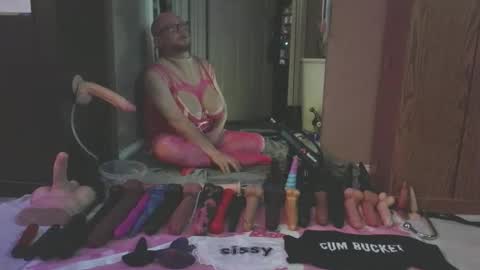 Snapshot of jghosty69 chatting on May 10, 3:12 am Nasty Cumslut online show from May 10, 3:12 am