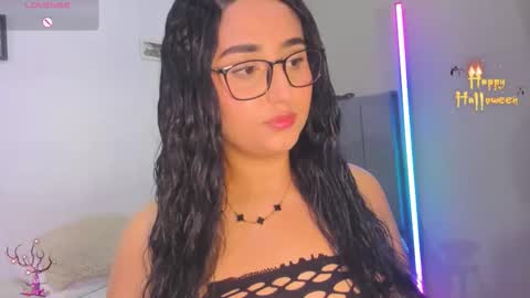 Snapshot of jhacky_sweet chatting on October 29, 5:20 am jhackelin My independent account online show from October 29, 5:20 am