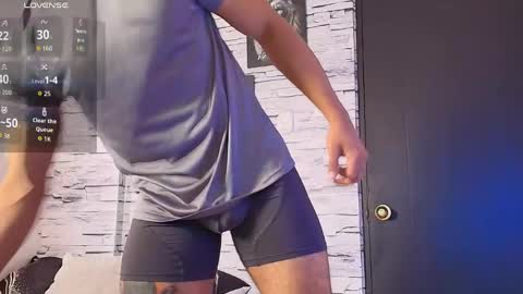 jhay_wheeler777 online show from May 4, 6:04 pm