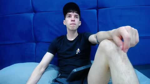 Jheampiero online show from September 17, 1:57 pm