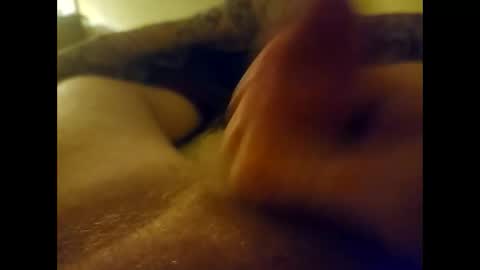 Snapshot of jhens123 chatting on March 5, 12:27 am jhens123 online show from March 5, 12:27 am