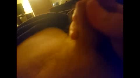 Snapshot of jhens123 chatting on September 28, 1:44 am jhens123 online show from September 28, 1:44 am