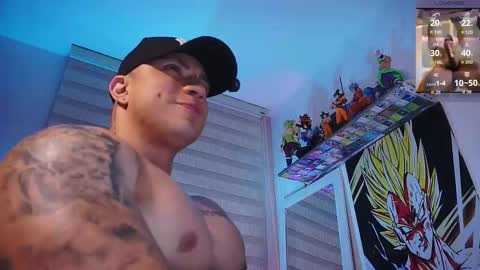 Snapshot of jherxx chatting on November 3, 12:13 am Herman Miller online show from November 3, 12:13 am