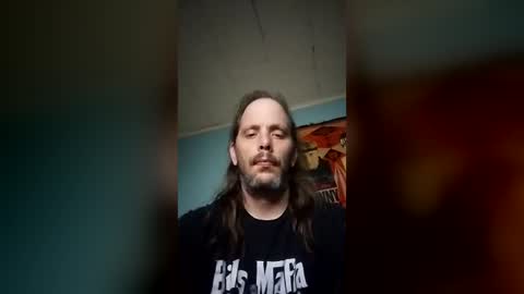 Snapshot of jhitchens chatting on July 7, 12:31 pm jhitchens online show from July 7, 12:31 pm