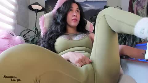  Jhoanna Largo  online show from November 10, 6:51 pm