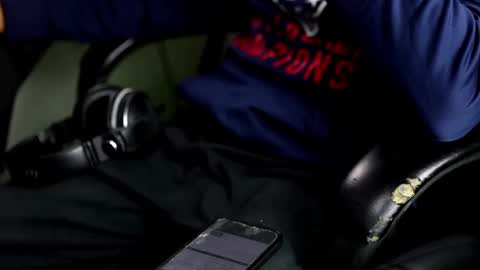 Snapshot of jhon_jairoo chatting on November 4, 1:16 am JJ online show from November 4, 1:16 am