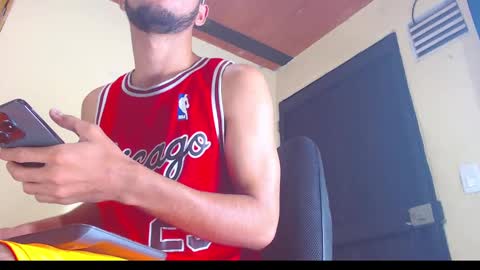 Snapshot of jhon_malo chatting on October 28, 3:43 am jhon_malo online show from October 28, 3:43 am