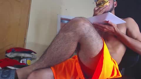 Snapshot of jhon_malo chatting on October 30, 6:48 am jhon_malo online show from October 30, 6:48 am