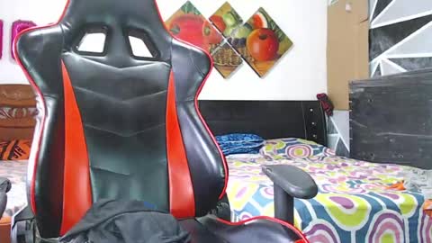 jhon tommy online show from March 16, 3:38 pm