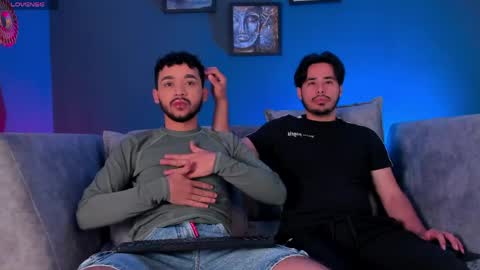 Jhon and jonny online show from April 22, 10:50 am