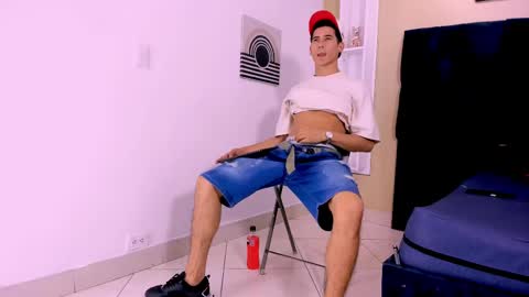 Snapshot of jhonn_rhyss chatting on March 9, 7:26 pm Jhon online show from March 9, 7:26 pm