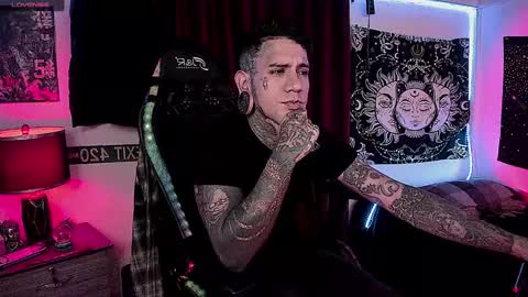 jhonny_ackerman online show from December 4, 1:25 am