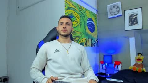 Snapshot of jhonny_flames7 chatting on November 7, 11:49 pm jhonny online show from November 7, 11:49 pm