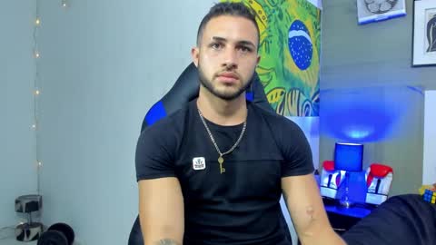 Snapshot of jhonny_flames7 chatting on November 9, 4:44 am jhonny online show from November 9, 4:44 am