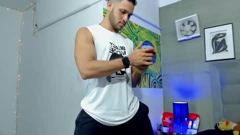 Snapshot of jhonny_flames7 chatting on November 27, 4:36 am jhonny online show from November 27, 4:36 am