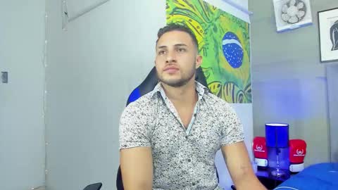 Snapshot of jhonny_flames7 chatting on December 15, 3:33 am jhonny online show from December 15, 3:33 am