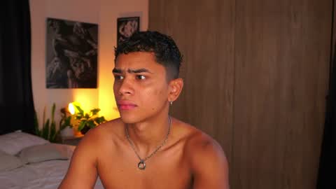 Jhonny  online show from August 5, 11:46 am