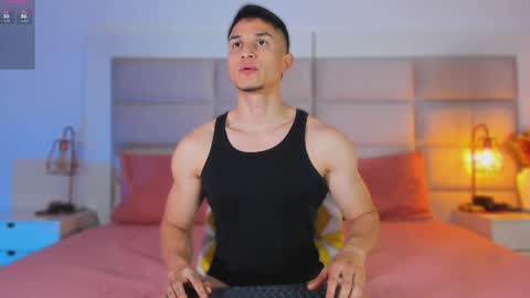 Jhosua Hunt online show from March 5, 2:51 am