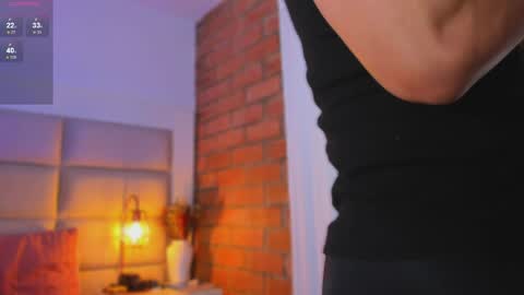 Snapshot of jhosua_hunt chatting on May 20, 4:18 am Jhosua Hunt online show from May 20, 4:18 am