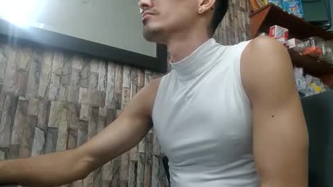 Jhosuamoore  online show from May 16, 2:38 pm
